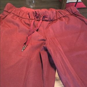 Lululemon On the Fly Jogger 28” Luxtreme